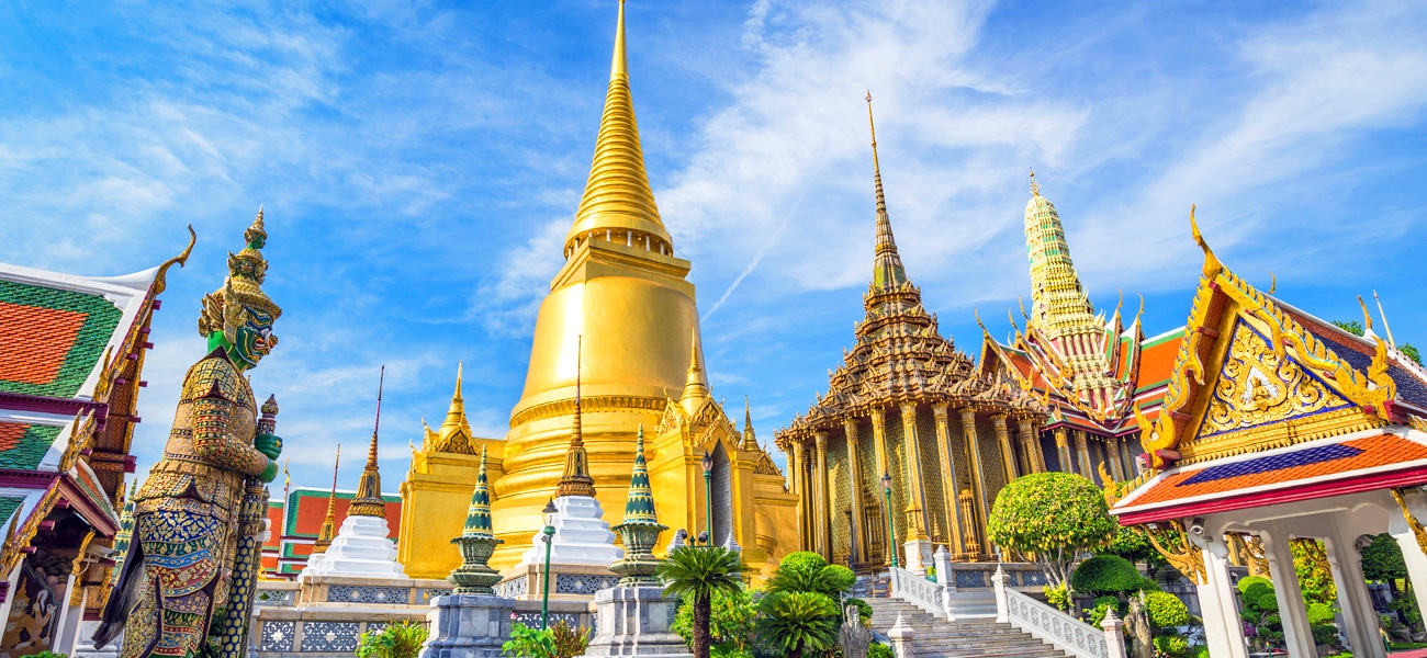 bangkok temples and shrines information